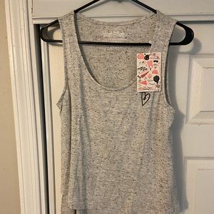 Latched mama swing tank